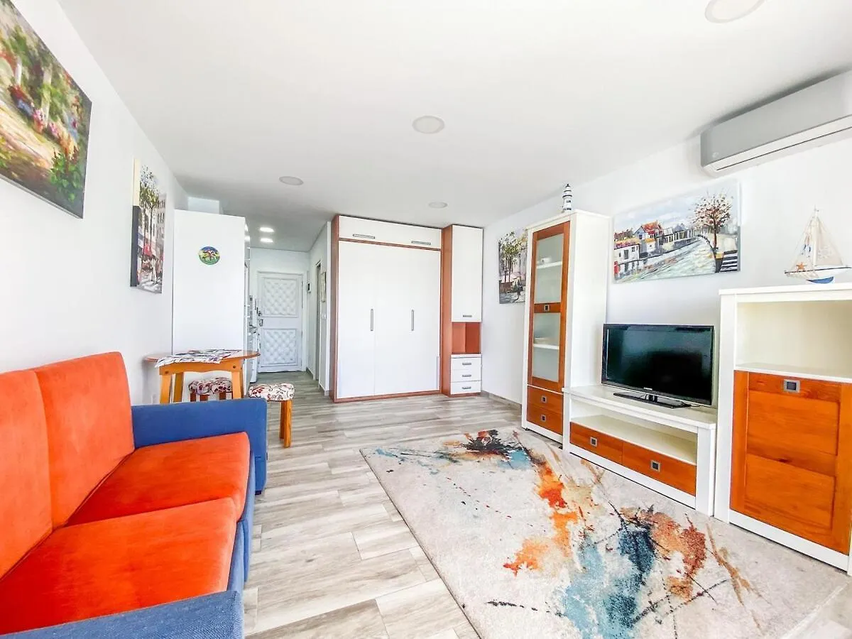 Apartmán Vista Al Mar, Wifi, Terraza Y Piscina. Torremolinos
