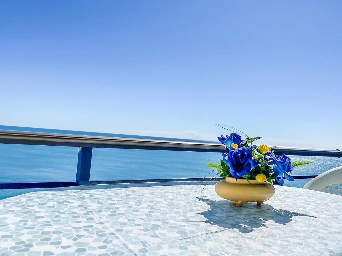 דירות טורמולינוס Vista Al Mar, Wifi, Terraza Y Piscina.